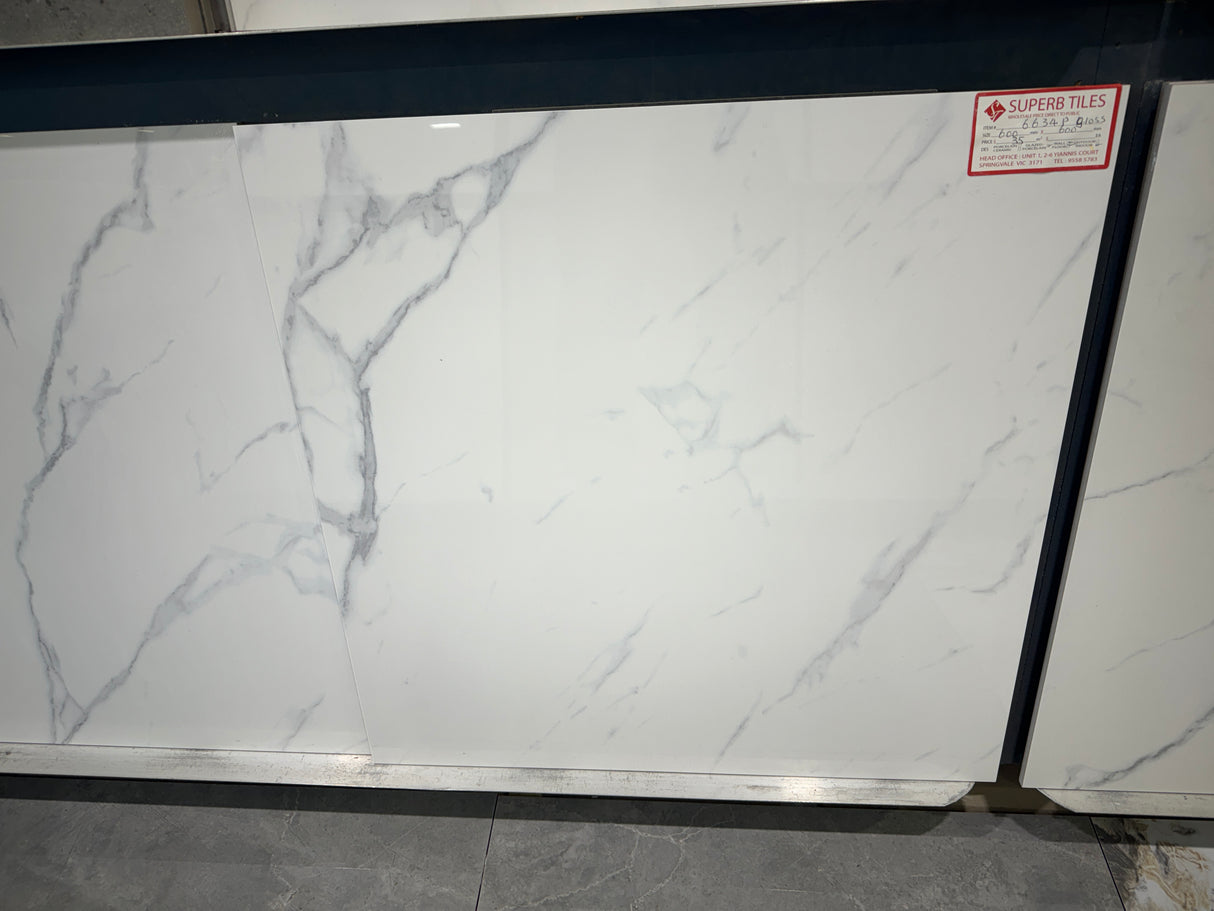 CARRARA GLOSS 634 300x600