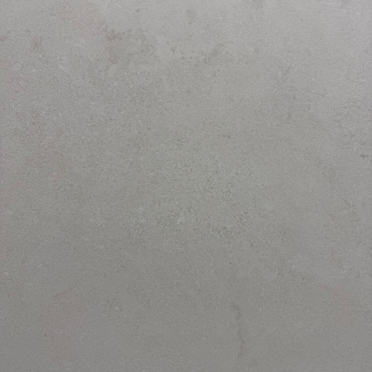 942 600x600