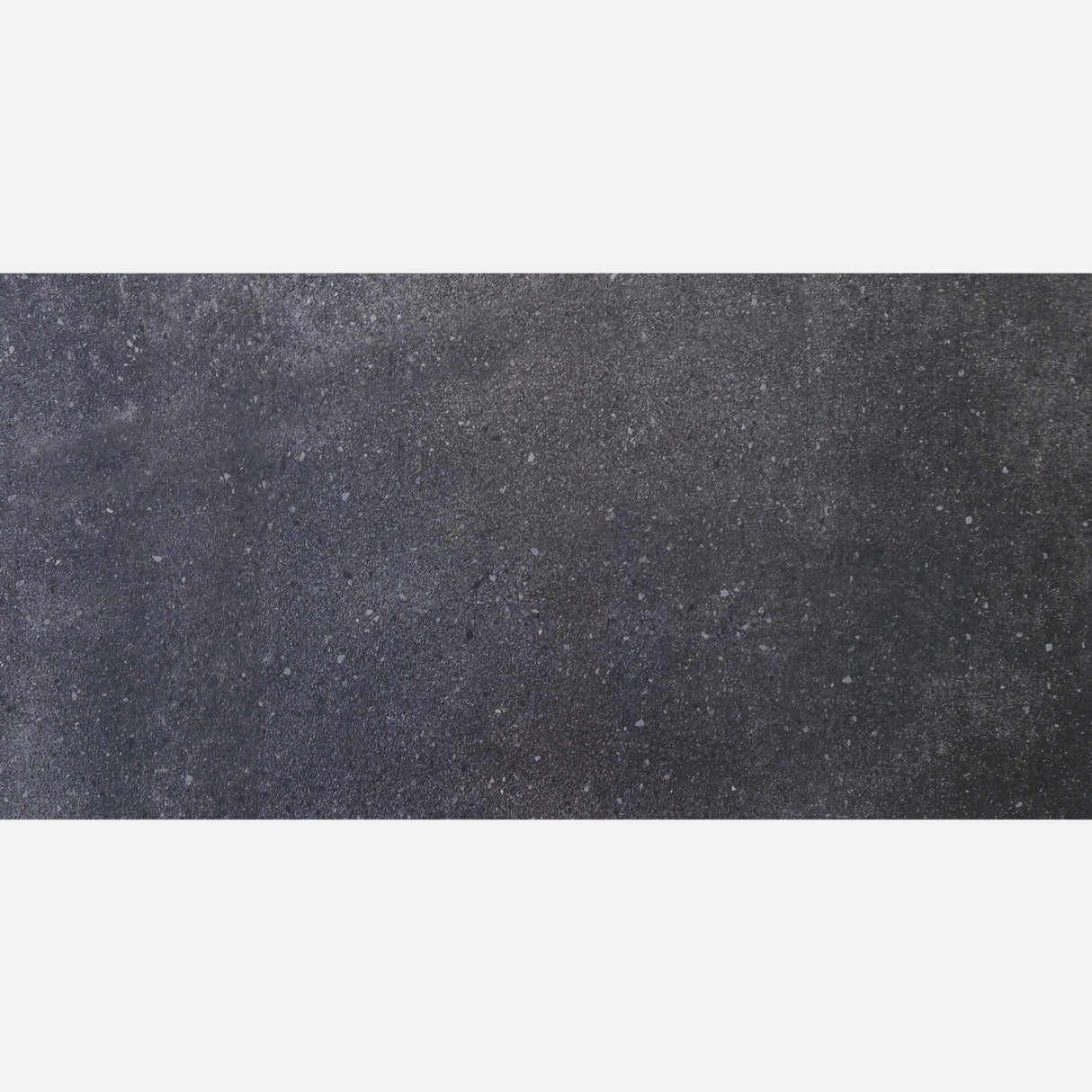 CP05N BLACK MATT 300x600