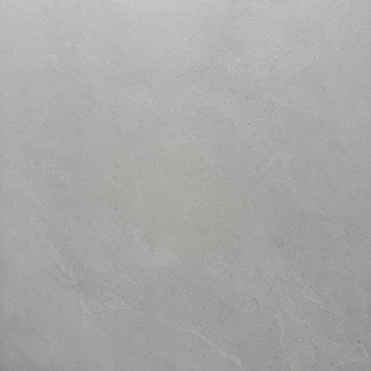 ELITE MIST 600x600