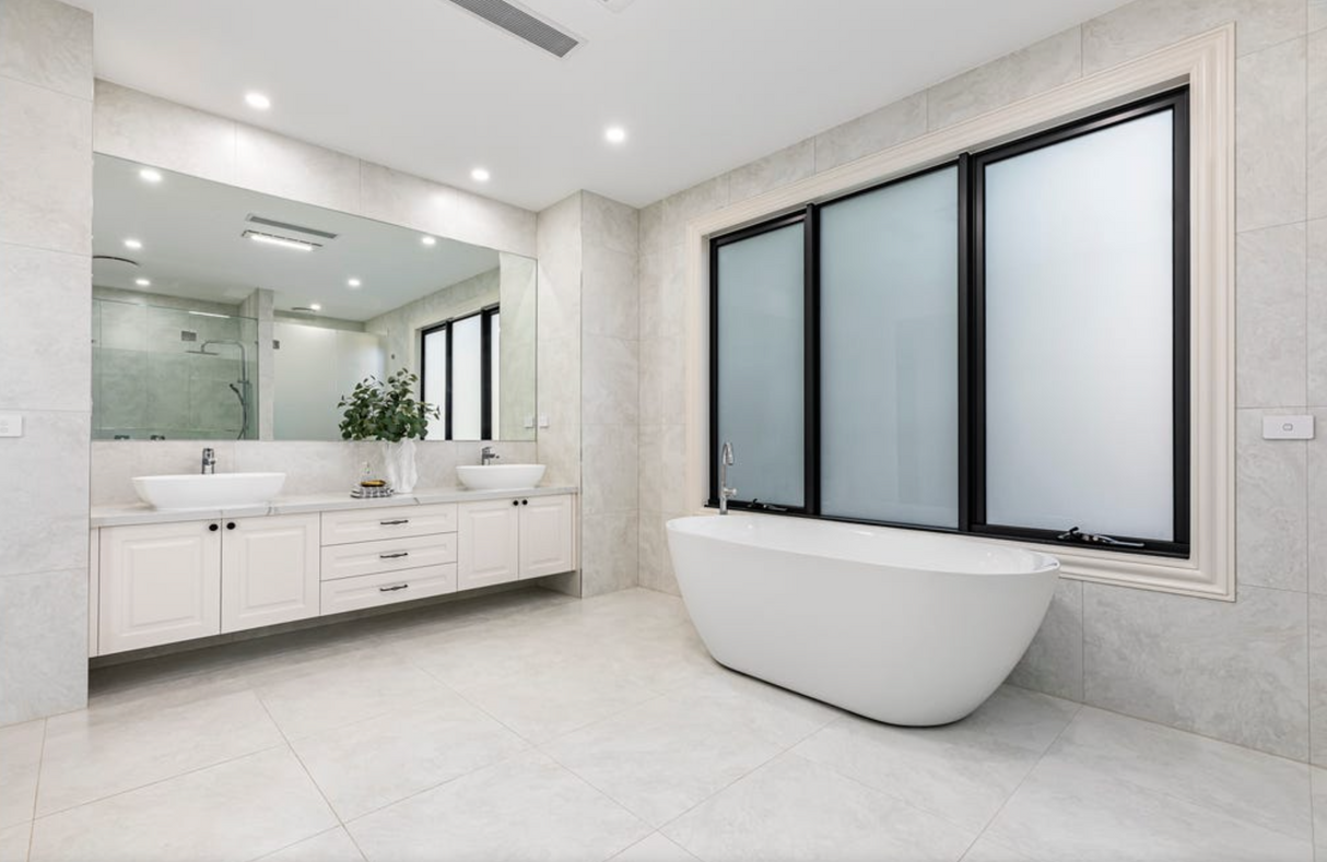 WHITE STONE SATIN 600x600