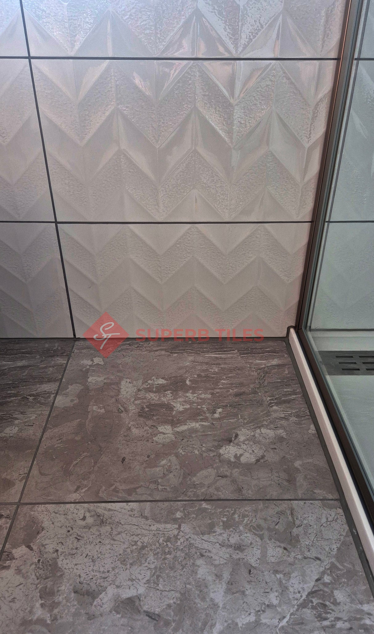 CHEVRON MATT 300x600