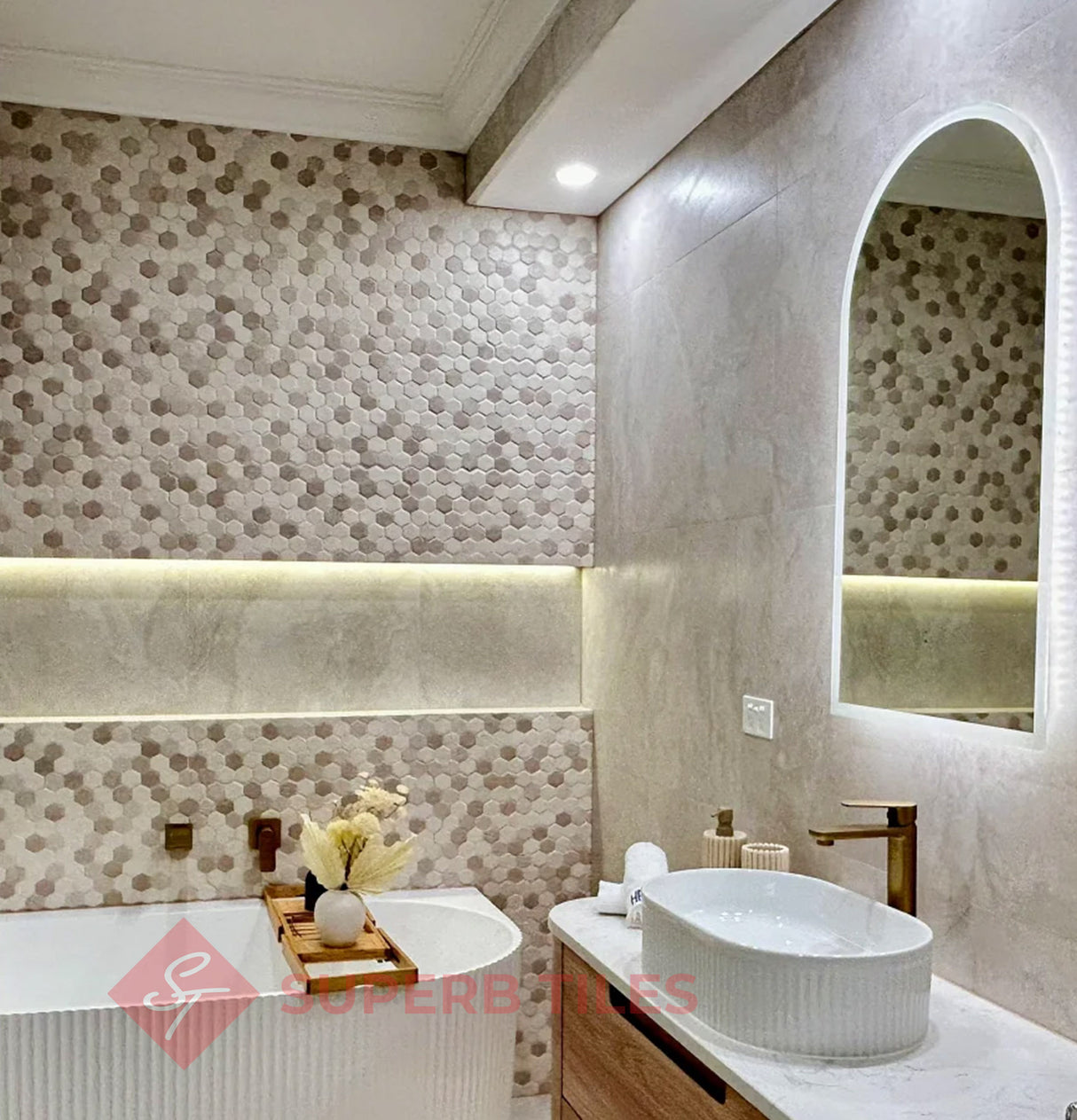 HEX CREAM MULTI CERAMIC 300x600