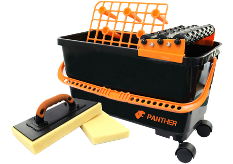 Panther 23L grout clean up system with tri-roller