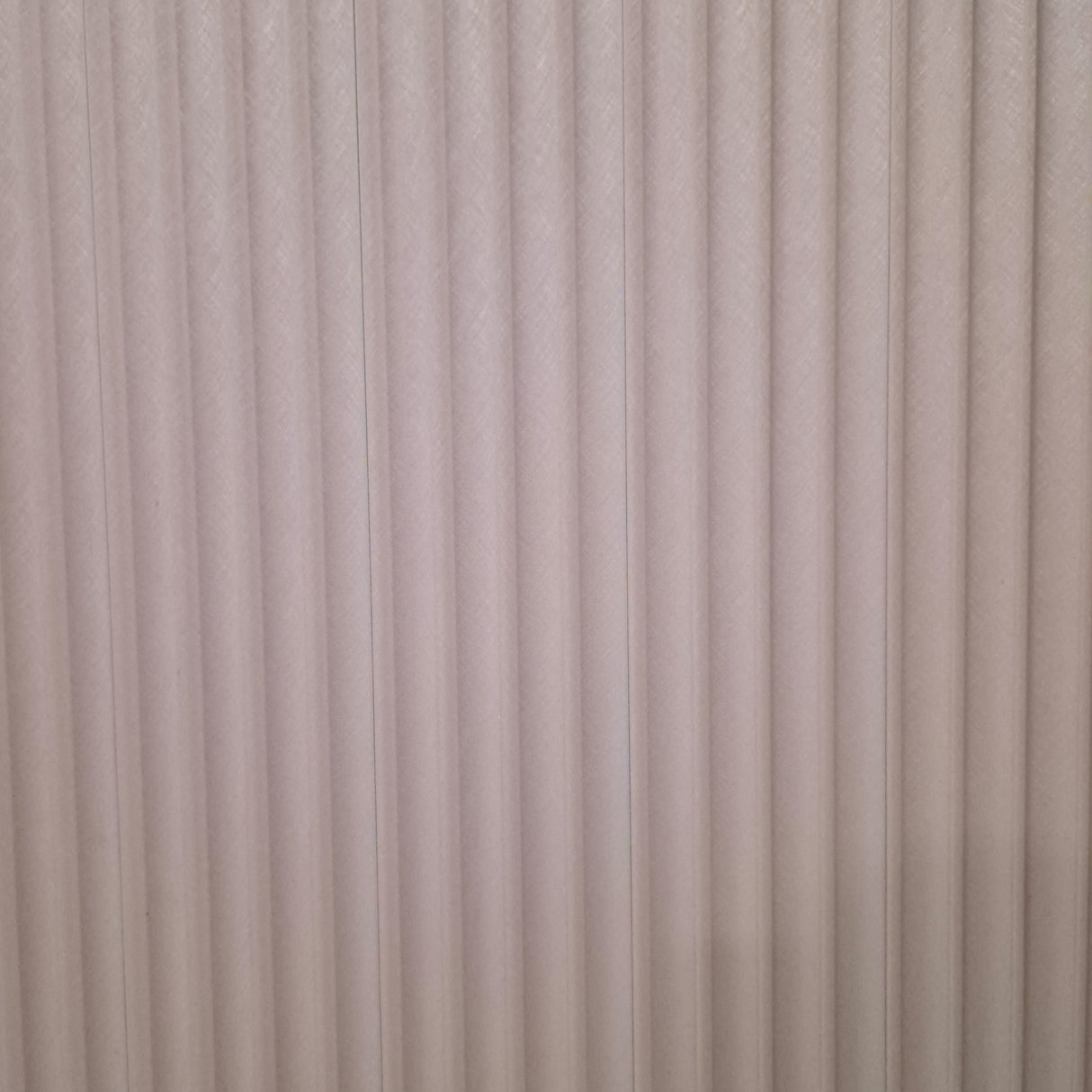 PEARL WHITE FLUTED PANELS 110x3000